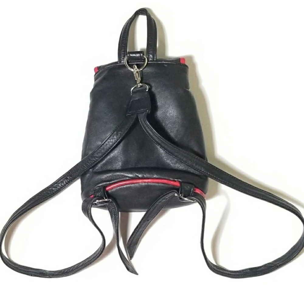 🔴SOLD Vintage Betty Boop Leather Mini Backpack - Picture 8 of 8